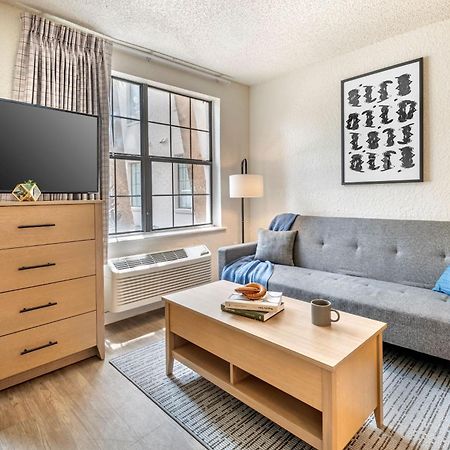Intown Suites Extended Stay Greensboro Nc - Airport Dış mekan fotoğraf