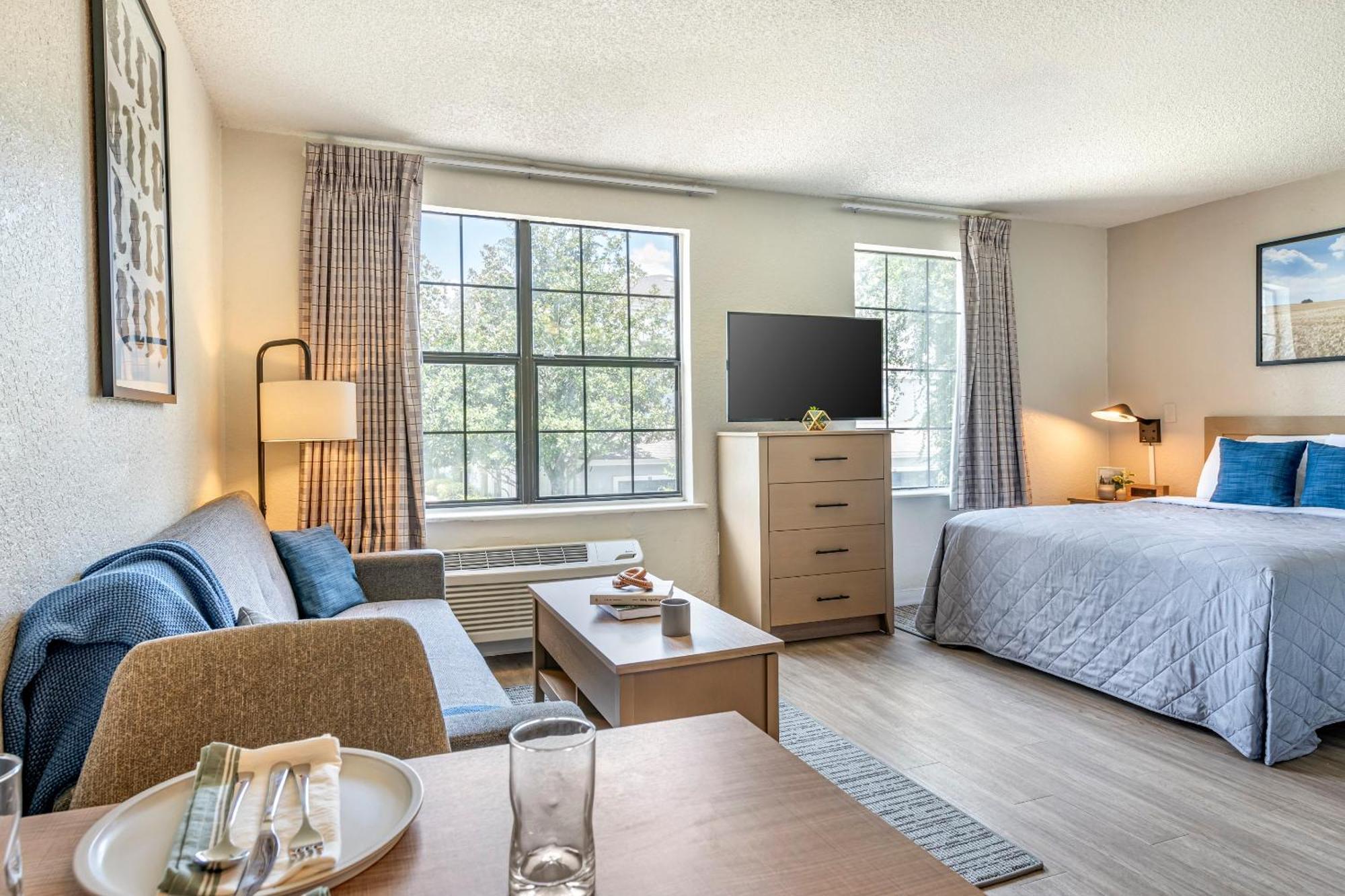 Intown Suites Extended Stay Greensboro Nc - Airport Dış mekan fotoğraf